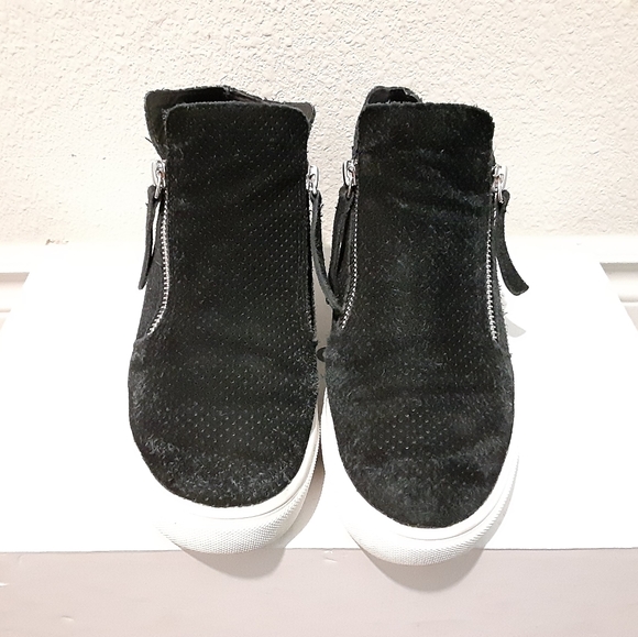 Steve Madden - Picture 7 of 7